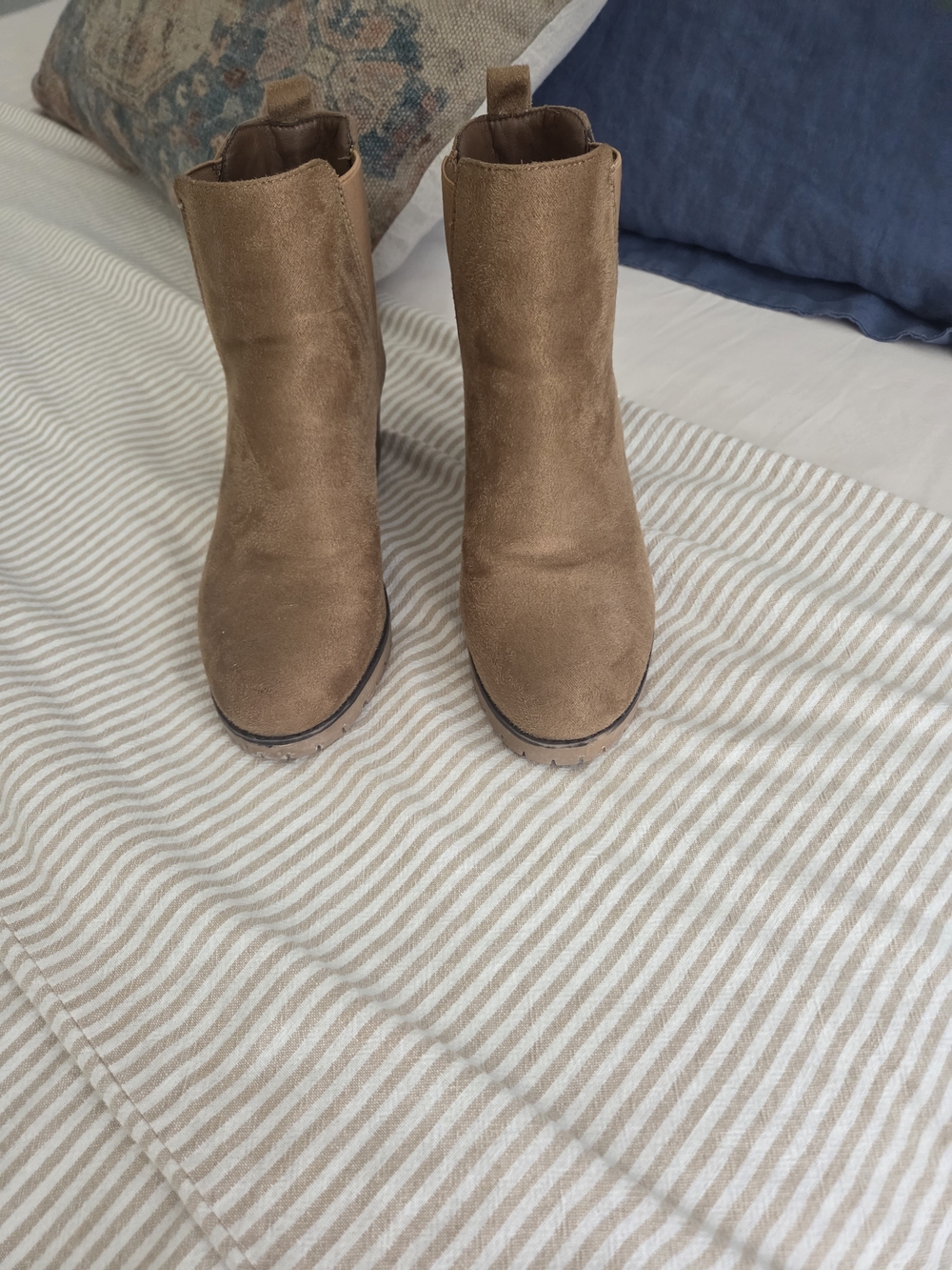Women's Suede Ankle Boots - Brown
